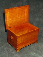 Just a Box
<br>18" x 26" x 16" high
<br>Available in your choice of wood